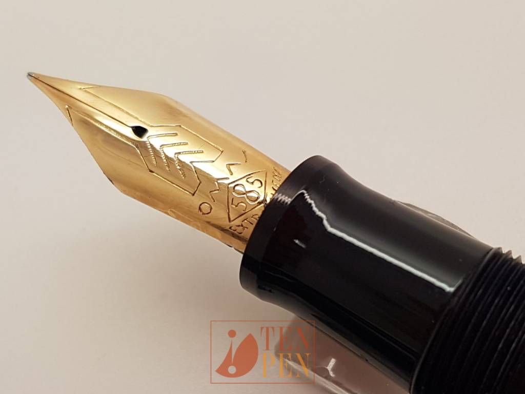 OMAS GENTLEMEN black celluloid | Tenpen - By Letizia Iacopini